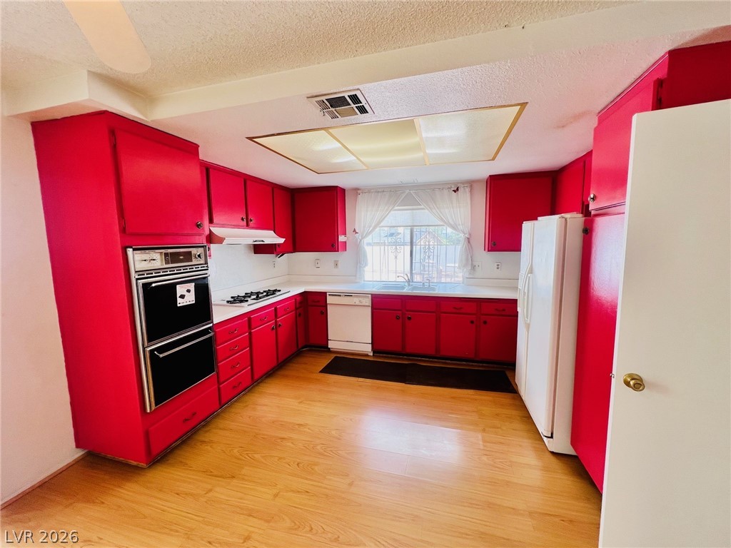 5028 Meadow Grove Court Las Vegas NV 89120