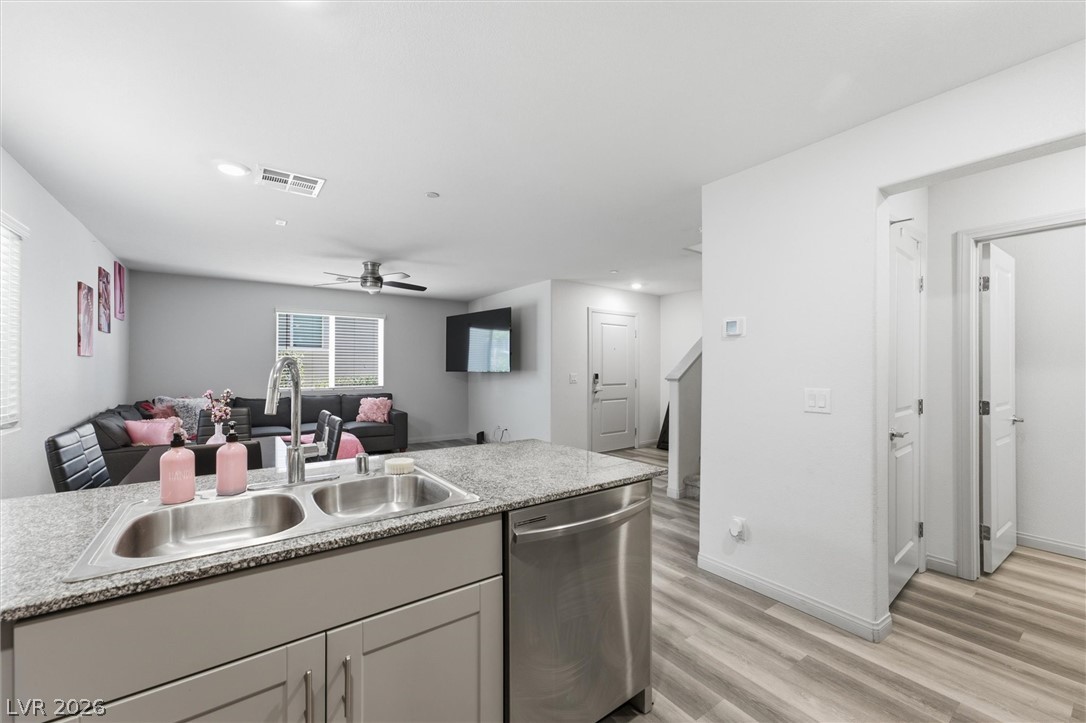 2845 Copper Wind Lane 5 Las Vegas NV 89183
