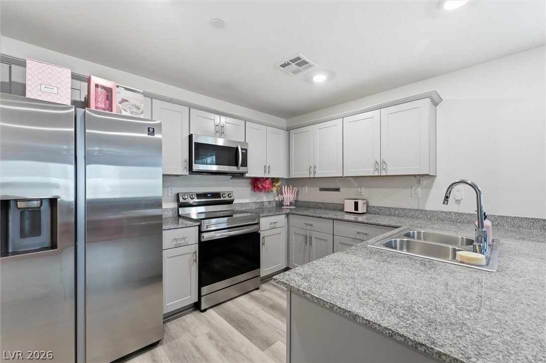 2845 Copper Wind Lane 5 Las Vegas NV 89183