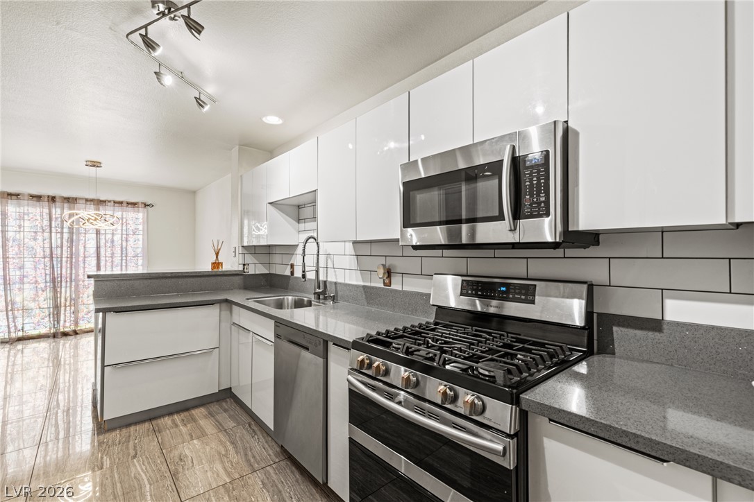 7968 Dorinda Avenue Las Vegas NV 89147