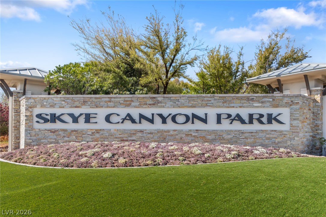 8657 Hartmont Street Las Vegas NV 89166