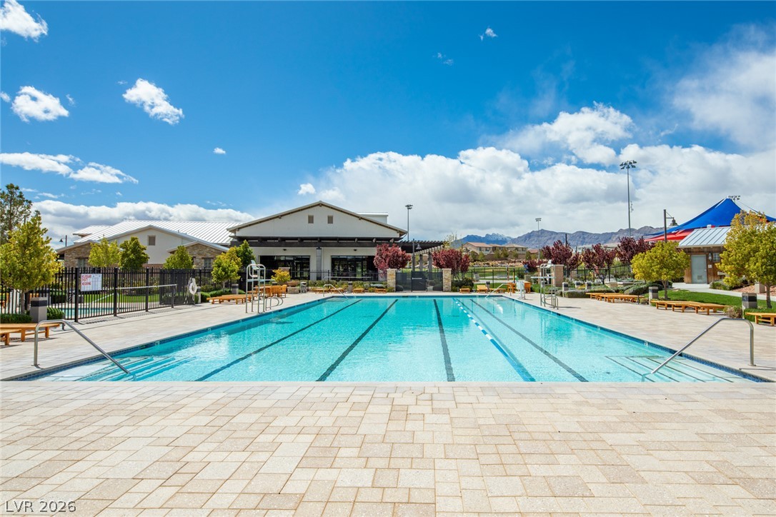 8657 Hartmont Street Las Vegas NV 89166