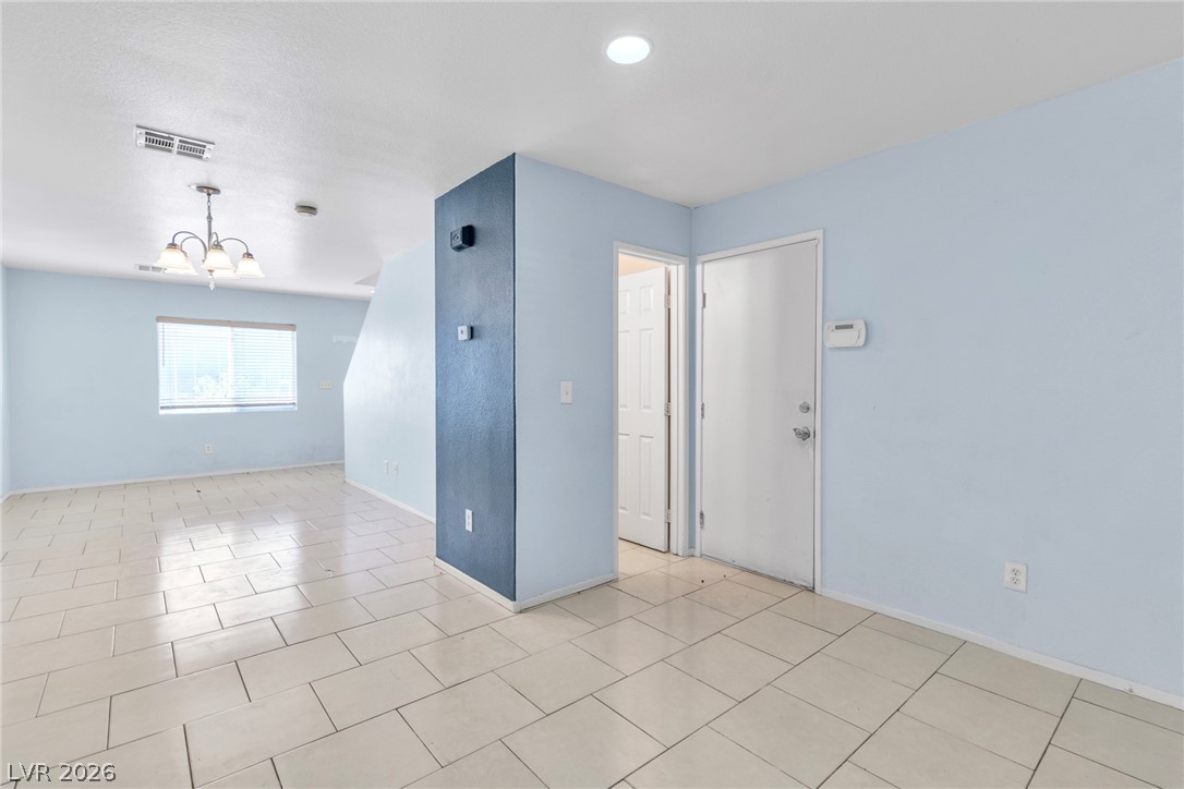 5178 Paradise Skies Avenue Las Vegas NV 89156