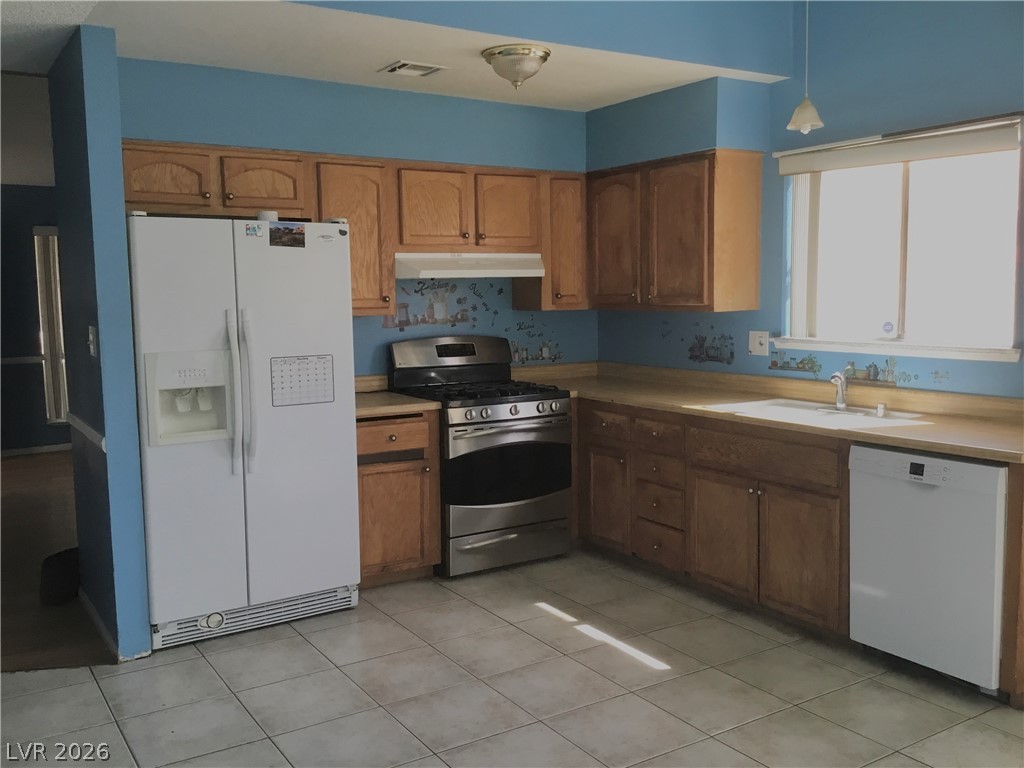 6373 Whippoorwill Way Las Vegas NV 89103