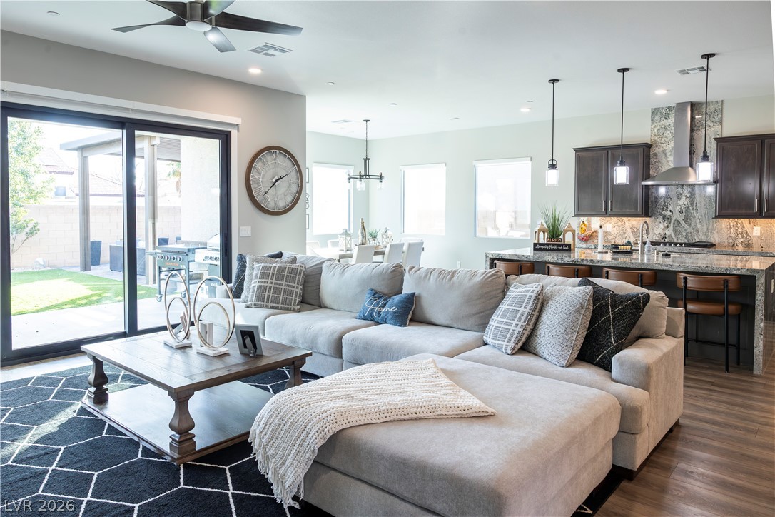 7433 Deschutes Circle Las Vegas NV 89129