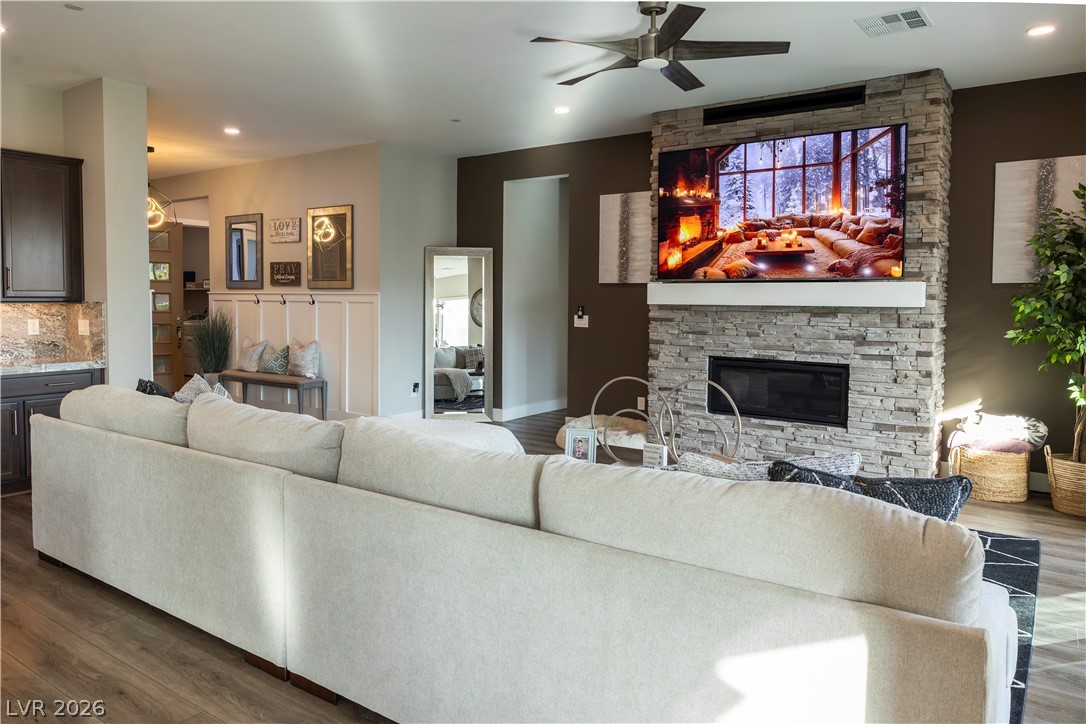 7433 Deschutes Circle Las Vegas NV 89129