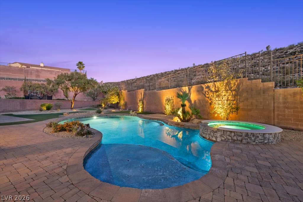 2125 De Rouge Avenue Henderson NV 89044
