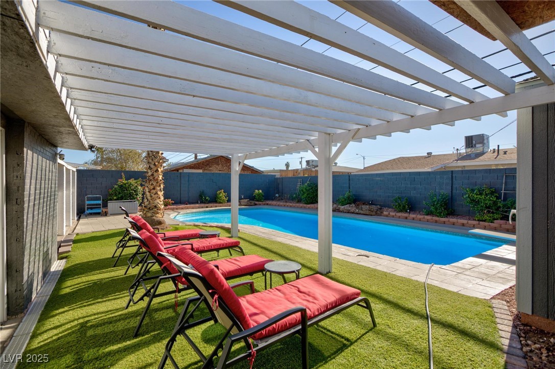 4305 Vegas Valley Drive Las Vegas NV 89121