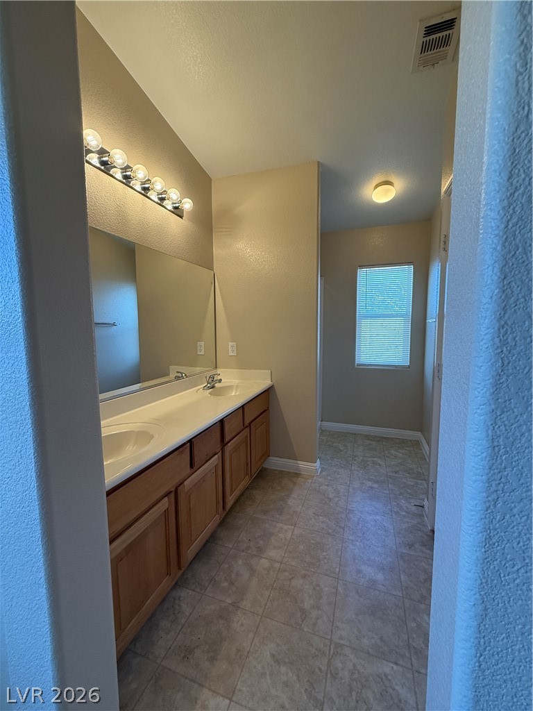 1069 Slate Crossing Lane 2 Henderson NV 89002