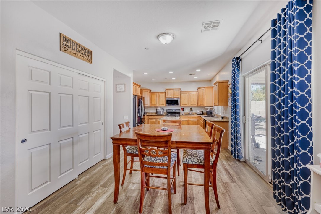 1046 White Willow Court Henderson NV 89002