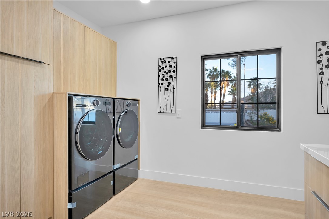 2720 Tioga Pines Circle Las Vegas NV 89117