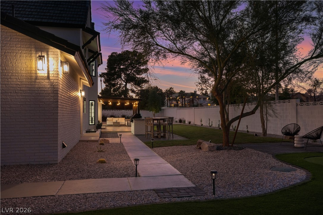 2720 Tioga Pines Circle Las Vegas NV 89117