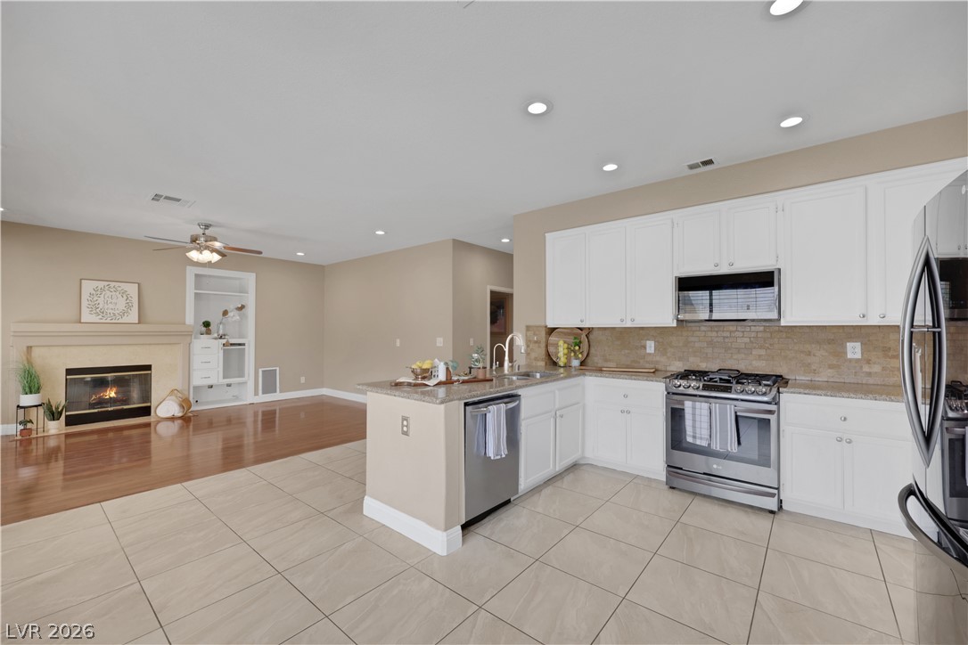 9229 Valador Avenue Las Vegas NV 89129