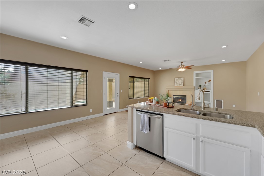 9229 Valador Avenue Las Vegas NV 89129