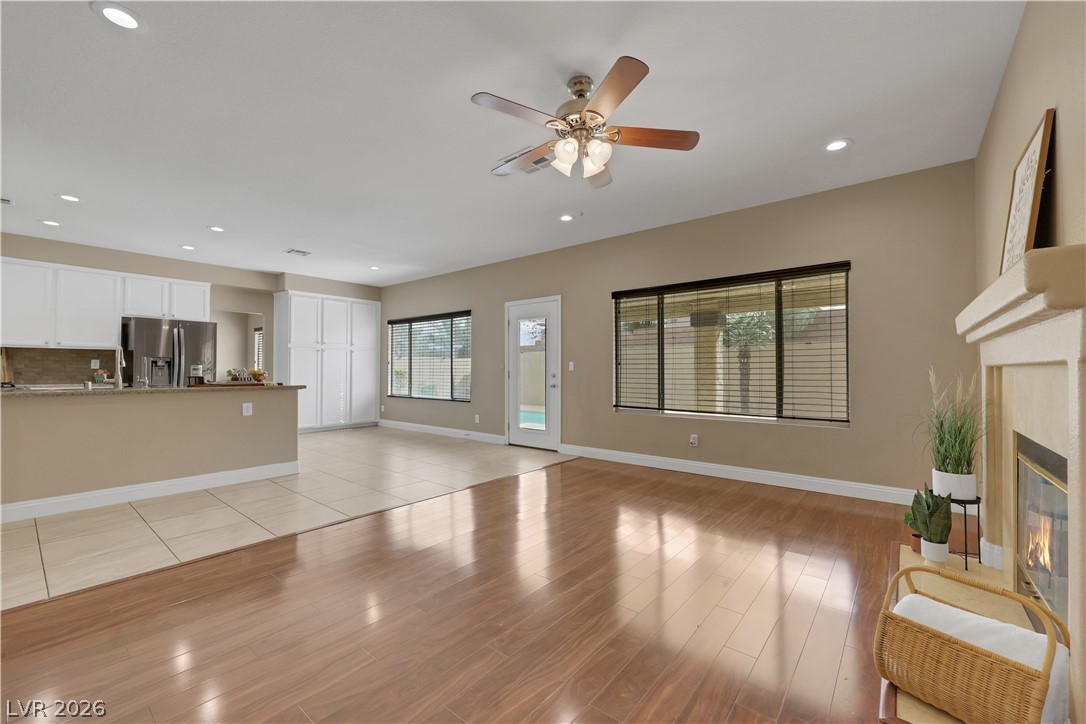9229 Valador Avenue Las Vegas NV 89129