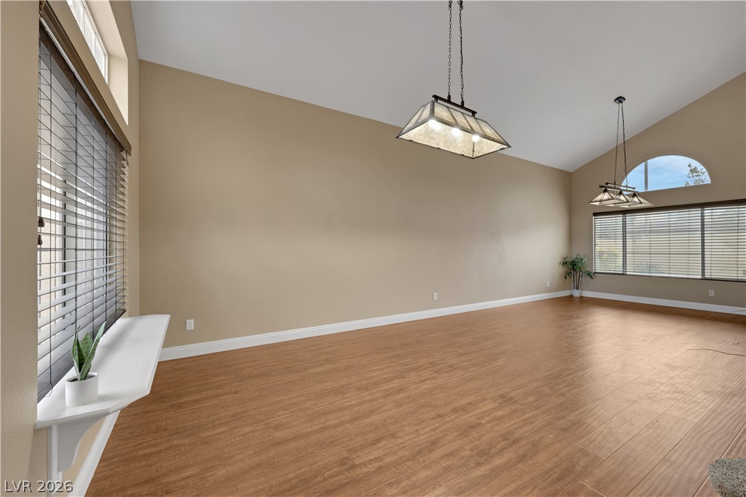 9229 Valador Avenue Las Vegas NV 89129