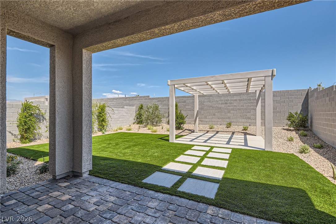 8352 Caldera Hills Avenue Las Vegas NV 89147