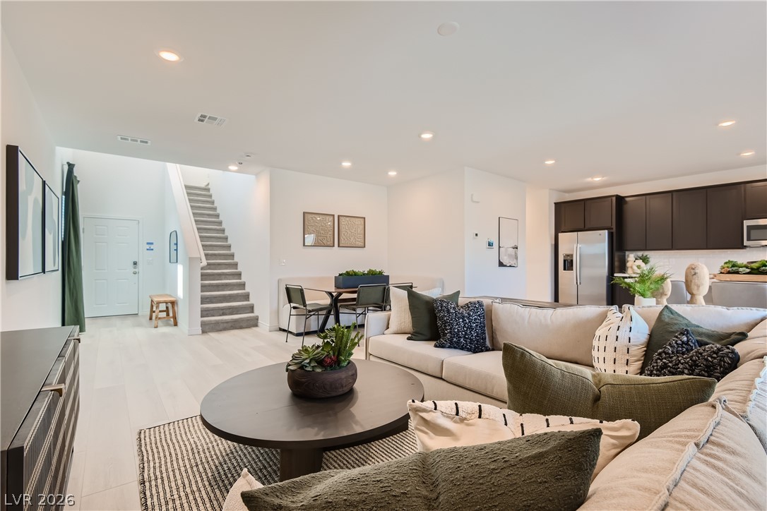 8352 Caldera Hills Avenue Las Vegas NV 89147
