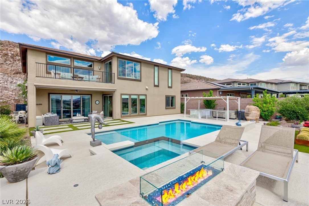 2153 King Crest Court Henderson NV 89052
