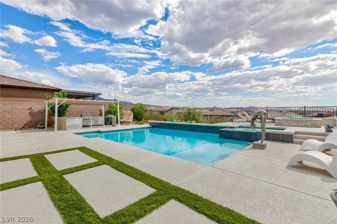 2153 King Crest Court Henderson NV 89052