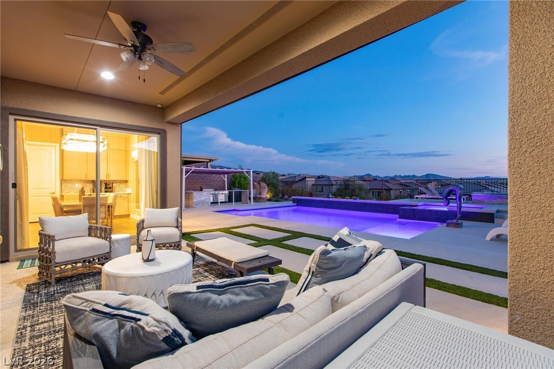 2153 King Crest Court Henderson NV 89052