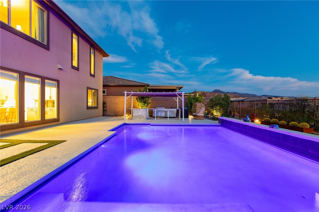 2153 King Crest Court Henderson NV 89052