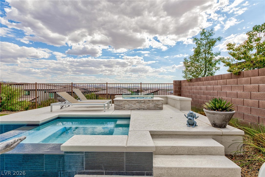 2153 King Crest Court Henderson NV 89052
