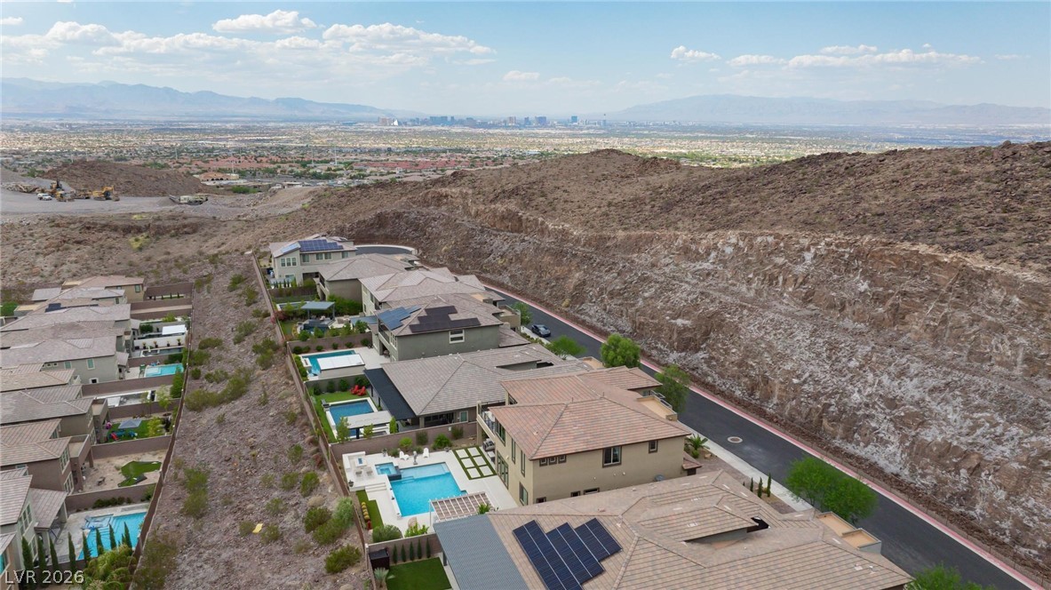 2153 King Crest Court Henderson NV 89052