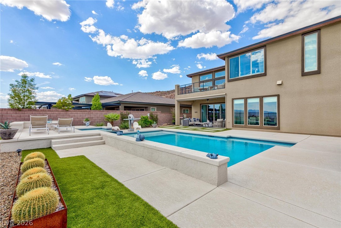 2153 King Crest Court Henderson NV 89052