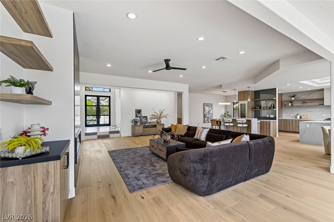 1900 Glenview Drive Las Vegas NV 89134