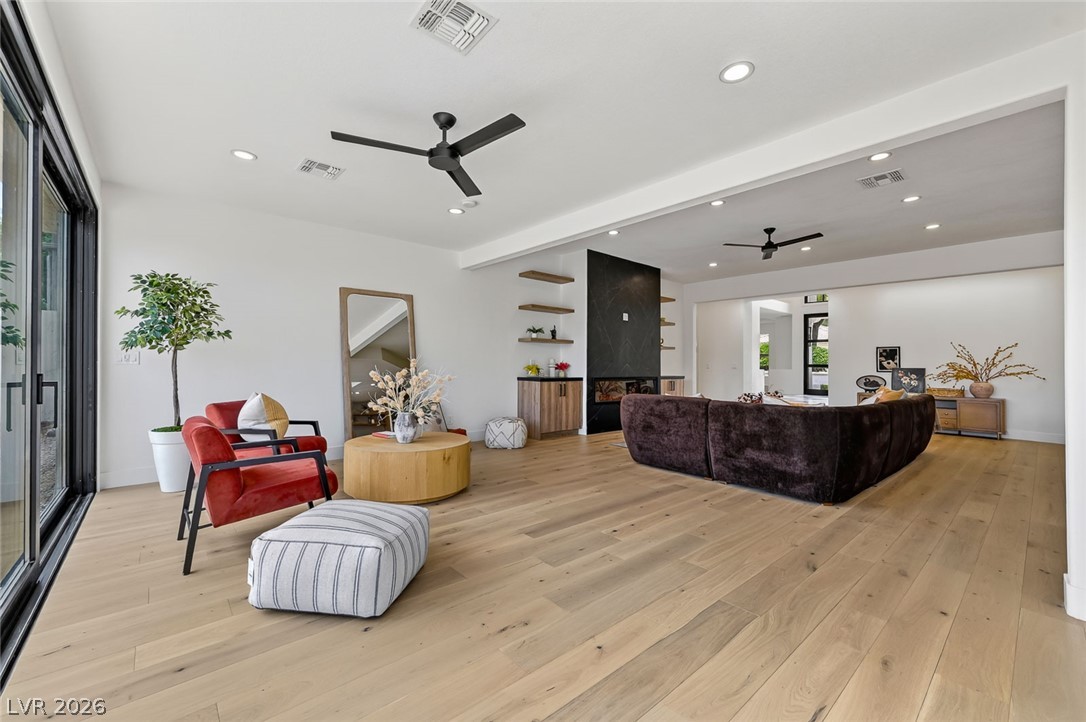 1900 Glenview Drive Las Vegas NV 89134