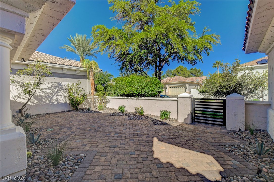 1900 Glenview Drive Las Vegas NV 89134