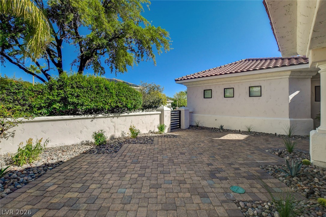 1900 Glenview Drive Las Vegas NV 89134