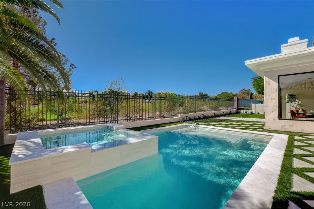 1900 Glenview Drive Las Vegas NV 89134