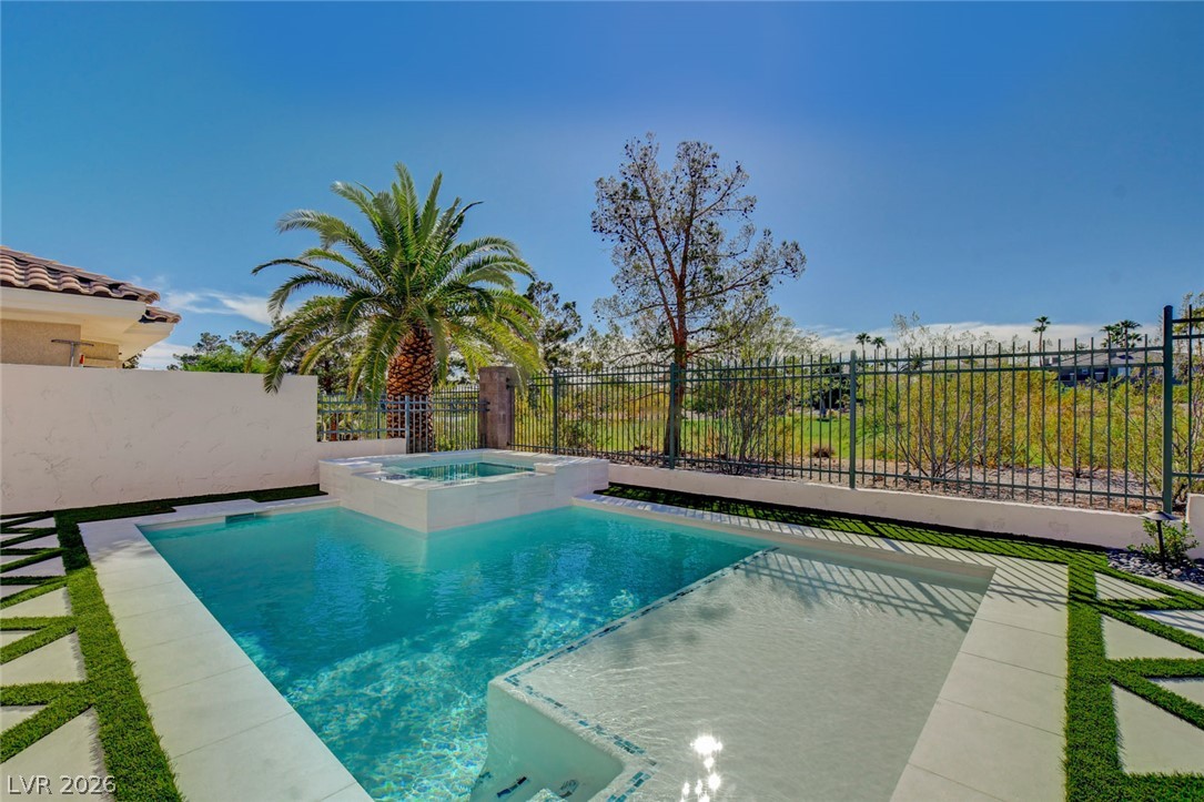 1900 Glenview Drive Las Vegas NV 89134