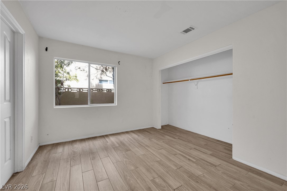 2024 Scenic Sunrise Drive Las Vegas NV 89117