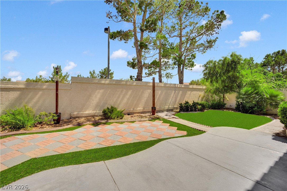 2024 Scenic Sunrise Drive Las Vegas NV 89117