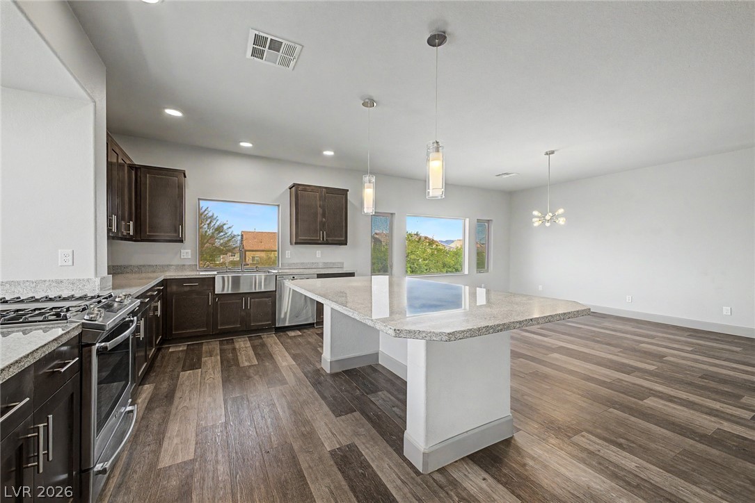 8106 Shale Canyon Street Las Vegas NV 89139