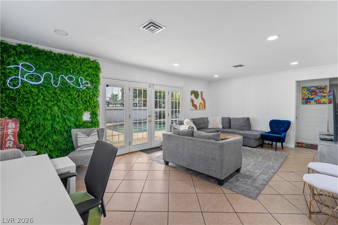 2004 West Mesquite Avenue Las Vegas NV 89106