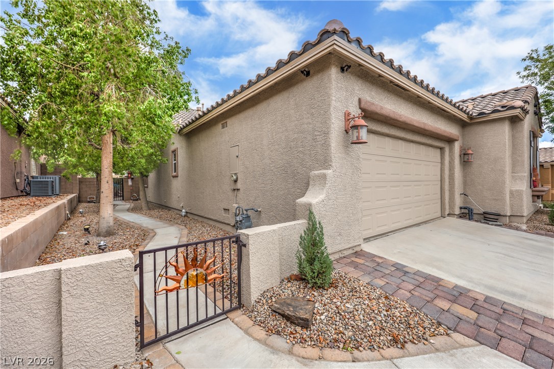 1035 New Creek Avenue Henderson NV 89015