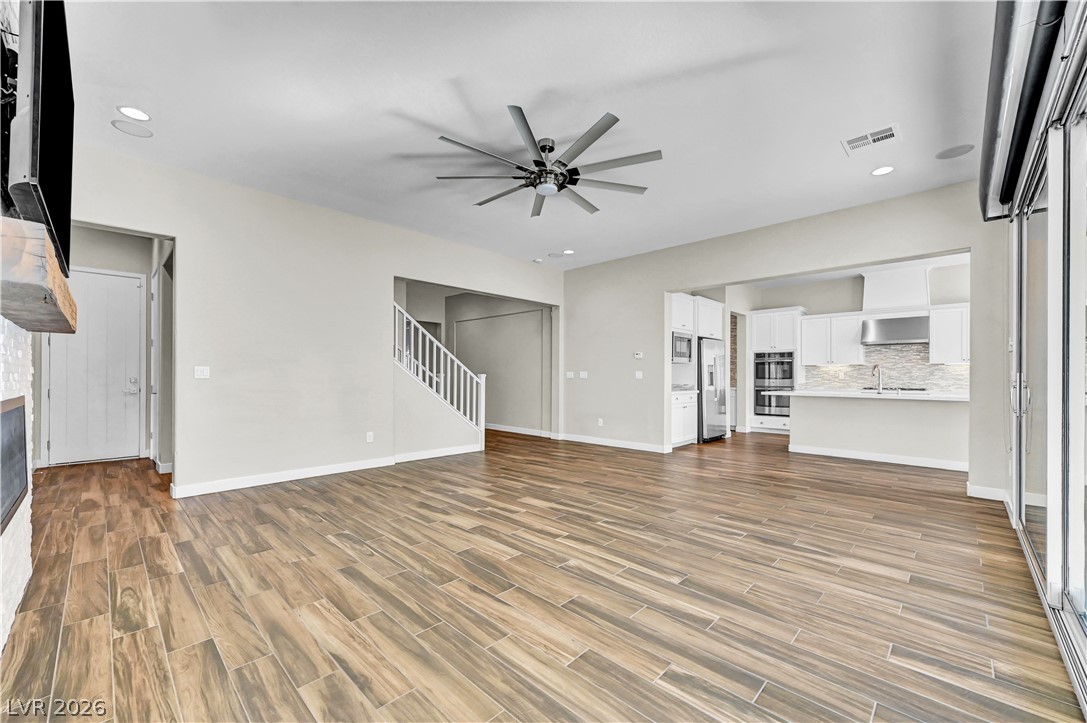 449 Paso De Montana Street Las Vegas NV 89138
