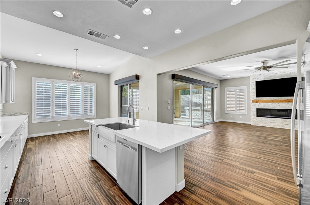 449 Paso De Montana Street Las Vegas NV 89138