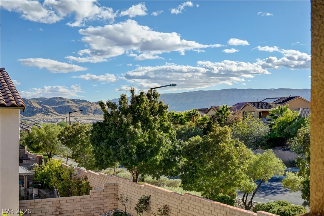 449 Paso De Montana Street Las Vegas NV 89138