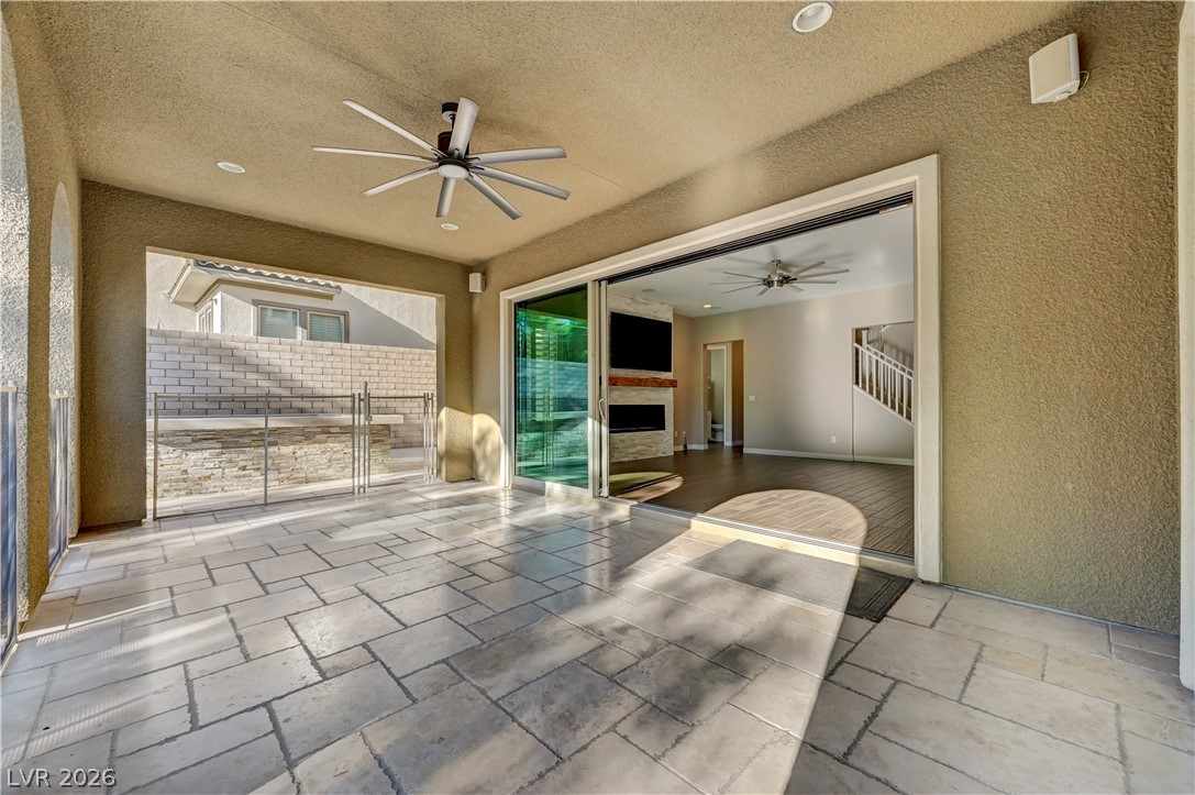 449 Paso De Montana Street Las Vegas NV 89138