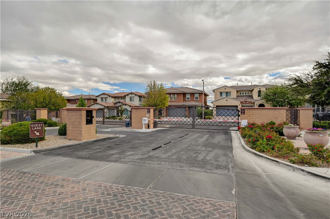449 Paso De Montana Street Las Vegas NV 89138