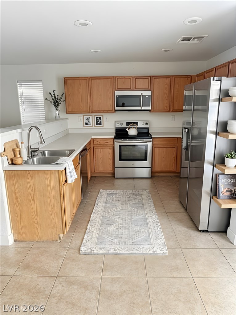 2143 Tierra Del Verde Street Las Vegas NV 89156