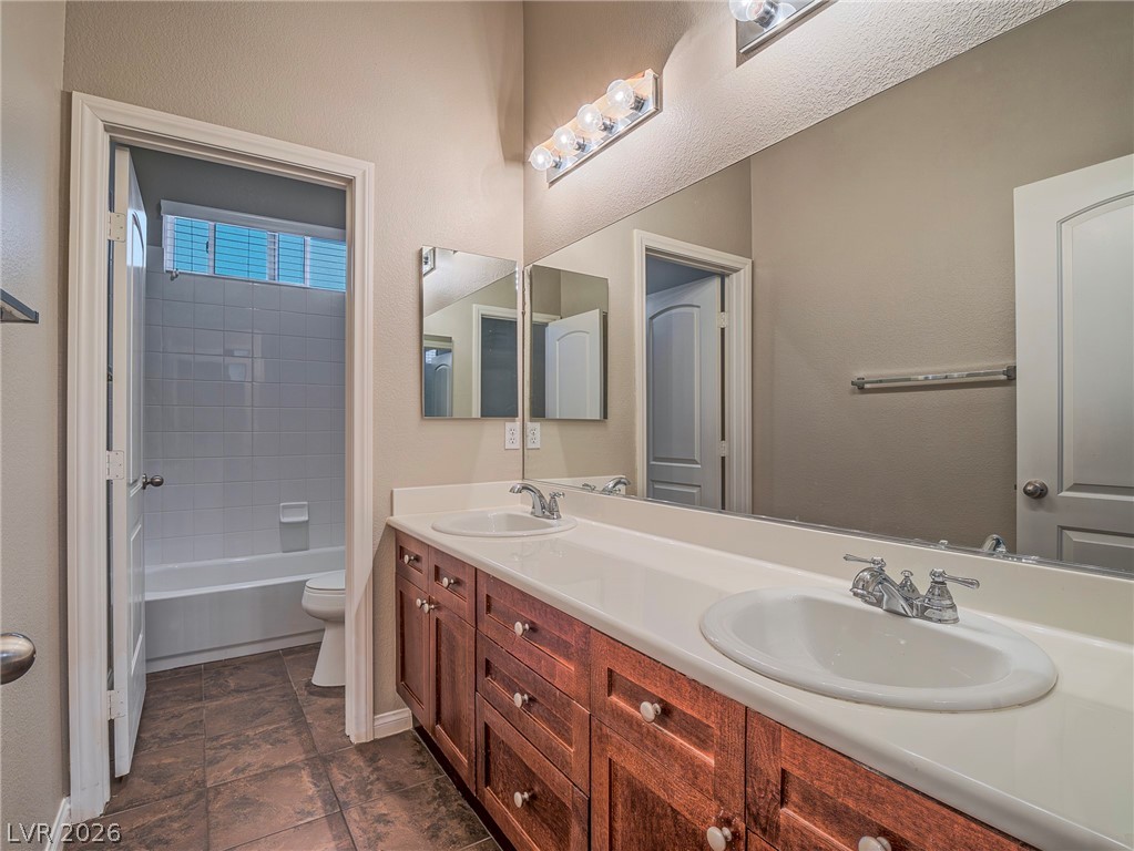 3009 Guillemot Avenue North Las Vegas NV 89084