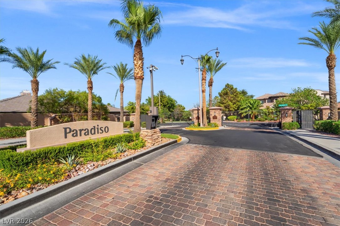 11541 Bohemian Forest Avenue Las Vegas NV 89138