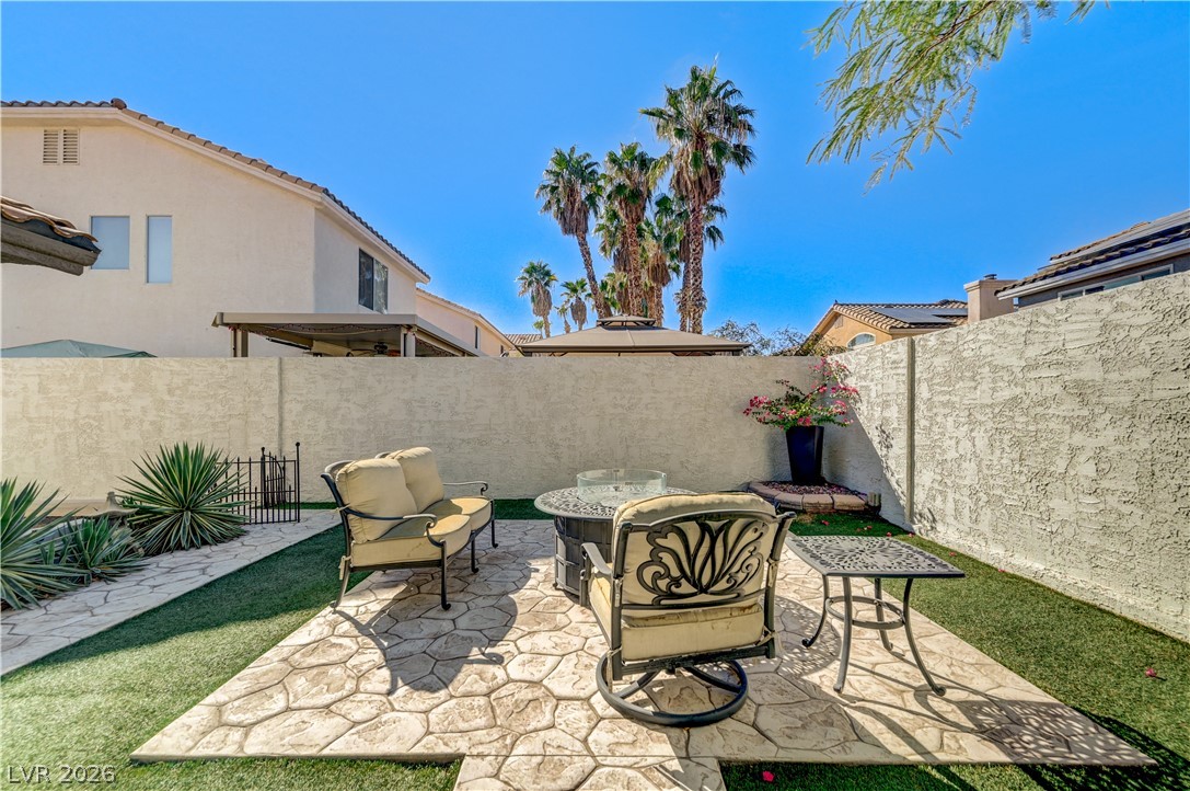 886 Cline Cellars Avenue Las Vegas NV 89123