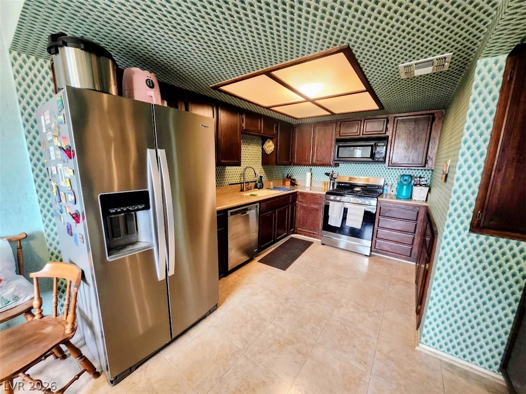 3954 Delos Drive Las Vegas NV 89103